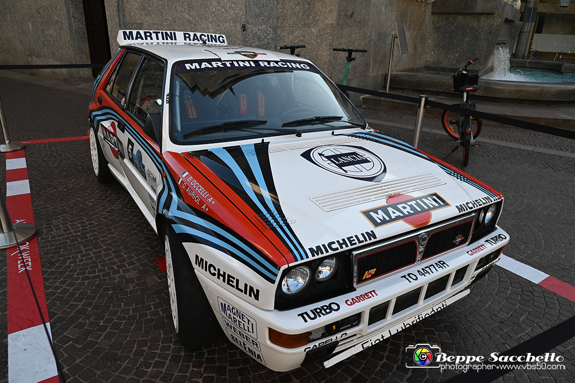 VBS_3780 - Autolook Week - Le auto in Piazza San Carlo.jpg